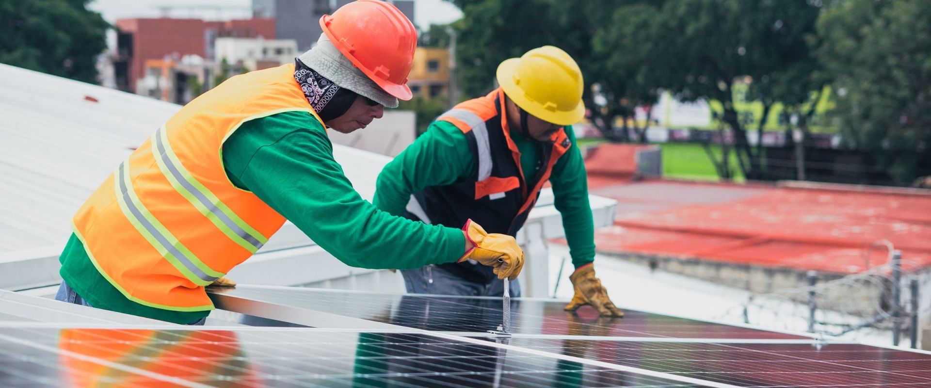 electrician gloves banner